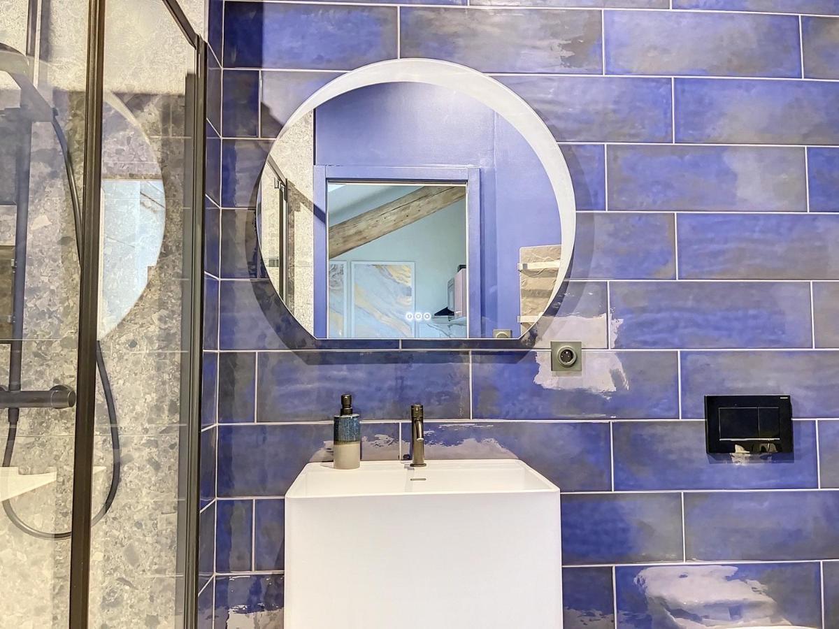 Cocon Blanc Calin Avec Jacuzzi Privatif - Loveroom Insolite Saint-Etienne  Zewnętrze zdjęcie
